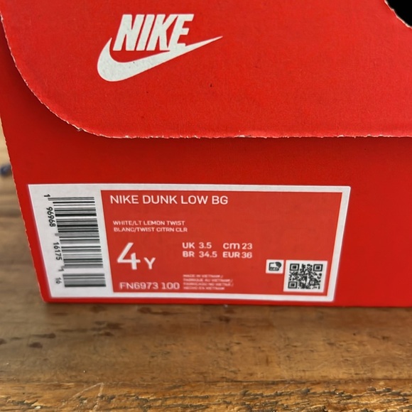 Nike dunks - Picture 8 of 8